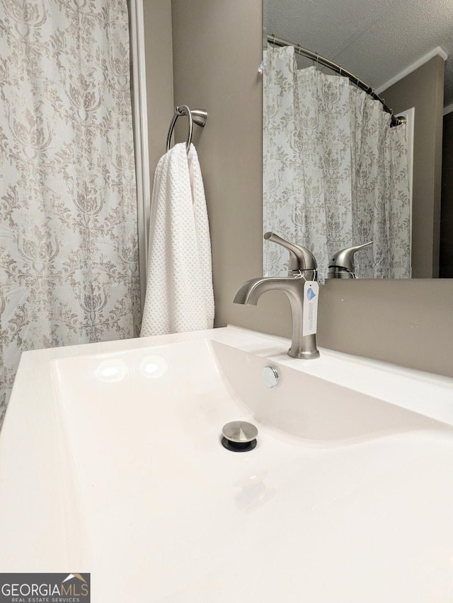 1096 Tesnatee Gap Valley Rd, Cleveland, GA 30528 - bathroom view of vanity