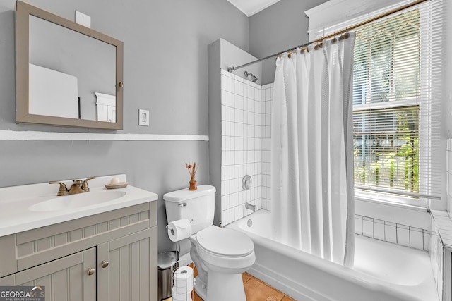 1021 Oak St SW, Atlanta, GA 30310 - bathroom with vanity, shower / bathtub combination with curtain, toilet, and tile patterned flooring