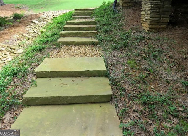 21 Devin Ln, Euharlee, GA 30145 - view of stairs