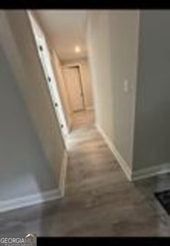 406 Clifton Rd, Perry, GA 31069 - hallway featuring baseboards