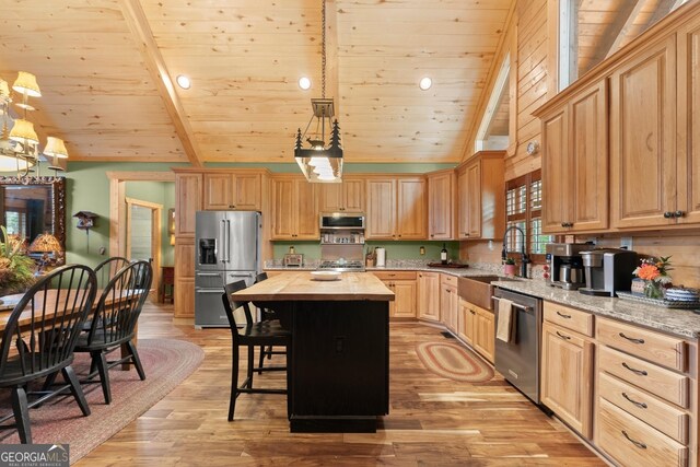 294 Turkey Trl, Jasper, GA 30143 - kitchen featuring appliances with stainless steel finishes, a sink, wood ceiling, light brown cabinets, and a kitchen island