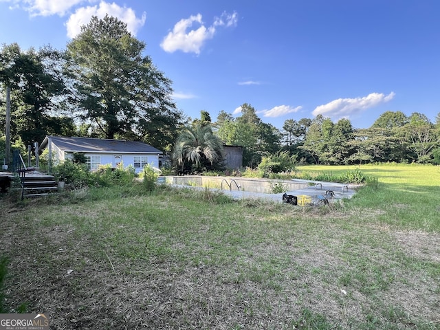 542 Southern Pines Rd, Dublin, GA 31021 - view of yard