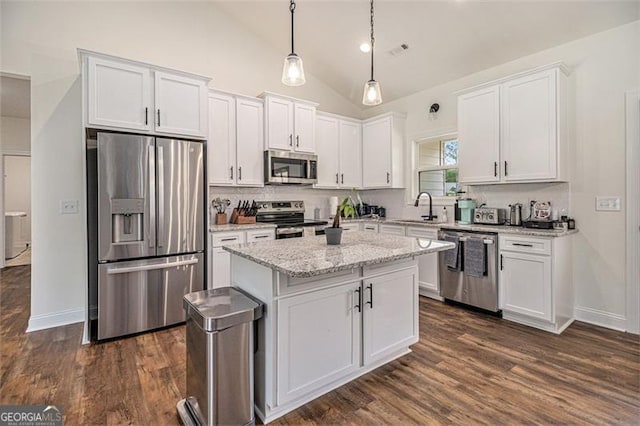 461 Barnwood, Rockmart, GA 30153 - kitchen with stainless steel appliances, white cabinets, a sink, a center island, and dark wood finished floors