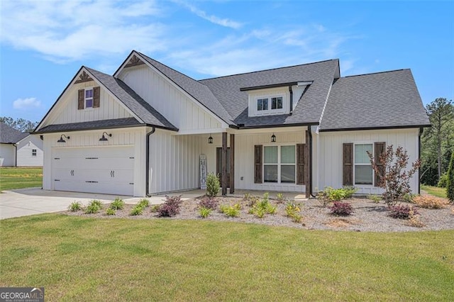 461 Barnwood, Rockmart, GA 30153 - modern farmhouse style home featuring a garage, driveway, a front yard, and a shingled roof