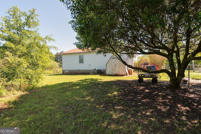 35 Good Hope Rd, Colbert, GA 30628 - view of yard featuring central AC unit