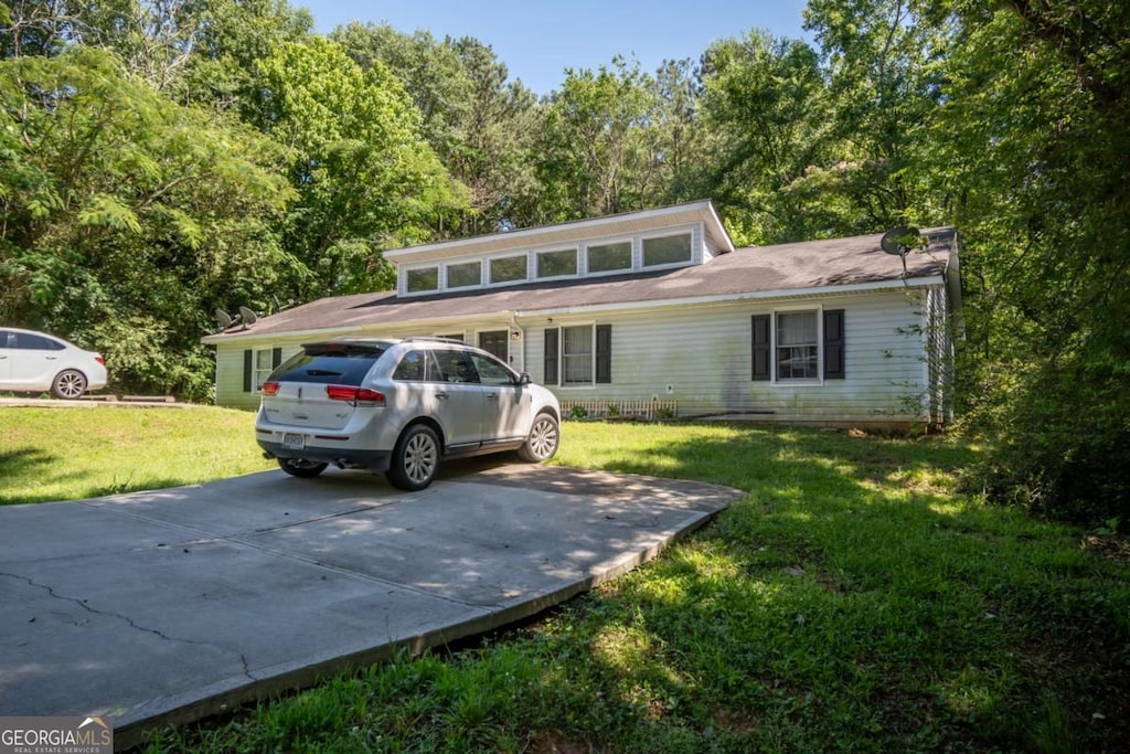 100 Sayemore Dr, Athens, GA 30601 - view of front of property featuring a front yard