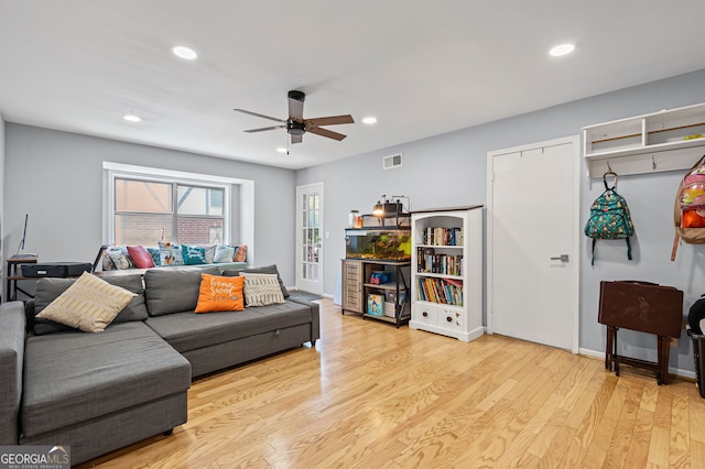 6851 Roswell Rd Unit E4, Sandy Springs, GA 30328 - living area featuring a ceiling fan, recessed lighting, and light wood-style floors
