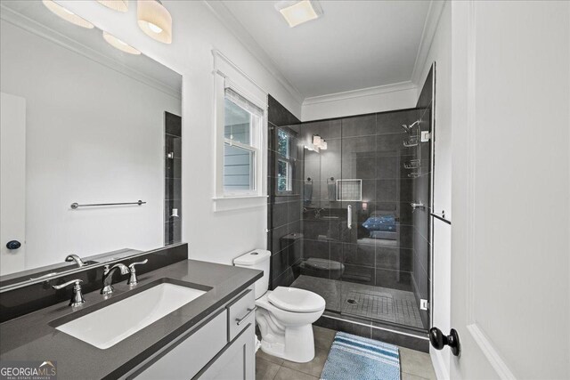 4048 Navajo Trl NE, Brookhaven, GA 30319 - full bathroom featuring vanity, toilet, wood finished floors, crown molding, and baseboards