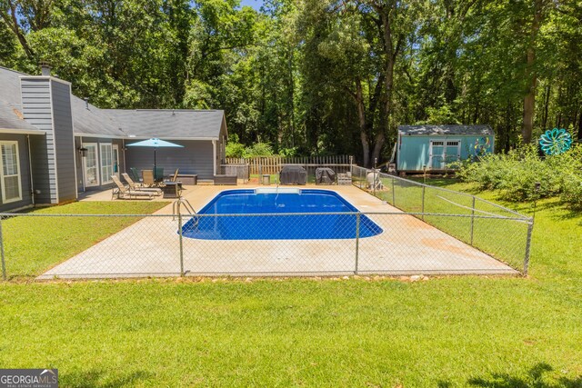 102 Fern Way, Thomaston, GA 30286 - view of pool featuring a patio area
