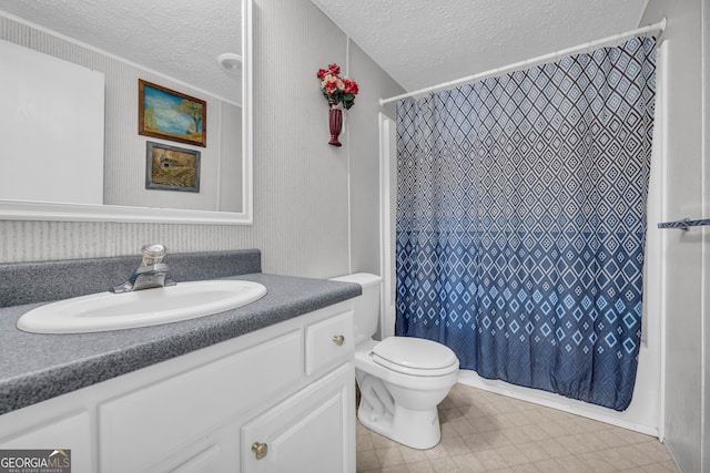 3085 Pea Ridge Rd, Cornelia, GA 30531 - full bathroom with a textured ceiling, vanity, toilet, and shower / tub combo