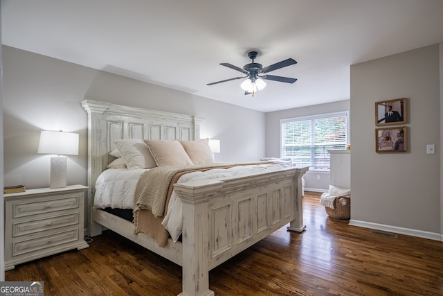 520 Campbell Rd, Cedartown, GA 30125 - bedroom with dark wood-style floors, baseboards, and a ceiling fan