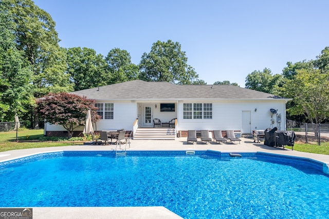 520 Campbell Rd, Cedartown, GA 30125 - view of pool with a patio area