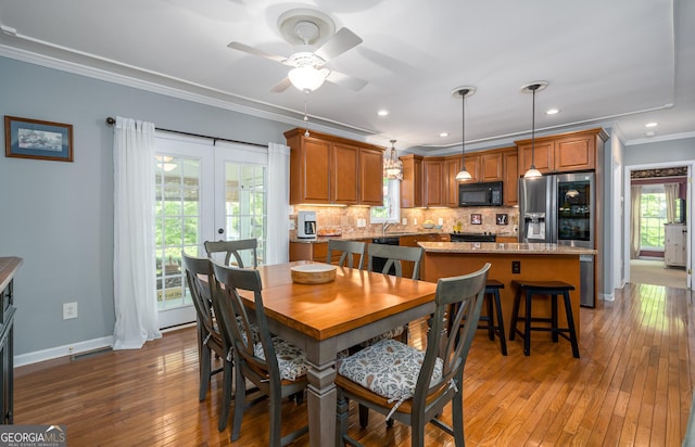 724 Fish Cove Rd, Blairsville, GA 30512 - dining area with crown molding, hardwood / wood-style floors, ceiling fan, baseboards, and recessed lighting