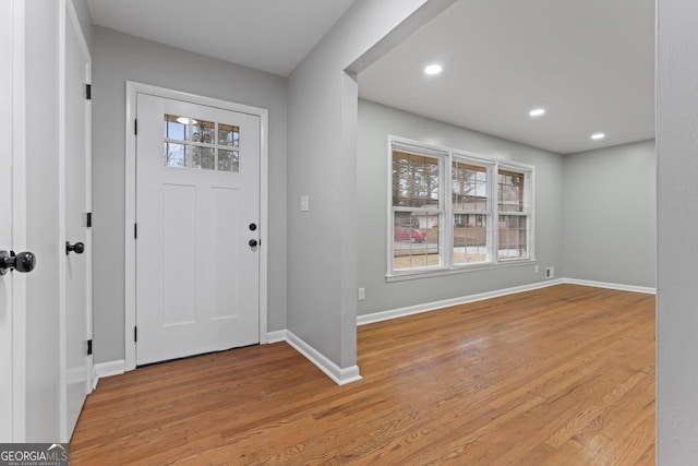 2002 Twin Falls Rd, Decatur, GA 30032 - foyer entrance featuring plenty of natural light, light wood-style flooring, baseboards, and recessed lighting