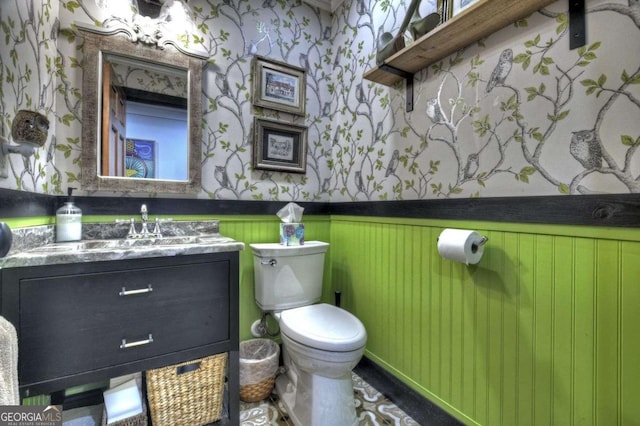 123 Old Fjord Rd, Blue Ridge, GA 30513 - half bath with wallpapered walls, wainscoting, toilet, and vanity