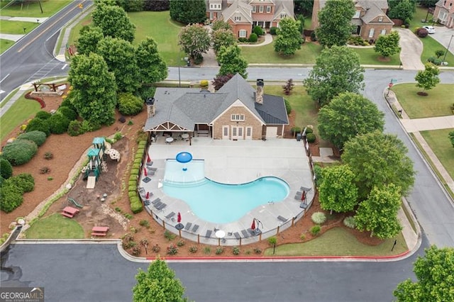 910 Ovalene Ln SW, Marietta, GA 30064 - view of subject property featuring a pool