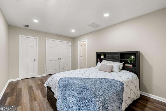 9701 Buice Rd, Alpharetta, GA 30022 - bedroom with baseboards, wood finished floors, and recessed lighting