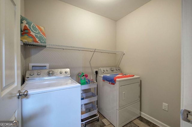 230 Louise Ln, Calhoun, GA 30701 - laundry area featuring washer and clothes dryer and baseboards