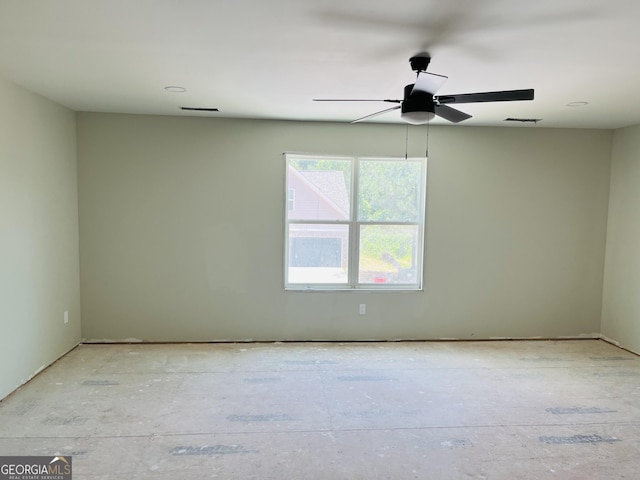 8035 Buffet Trl, Riverdale, GA 30296 - unfurnished room featuring a ceiling fan