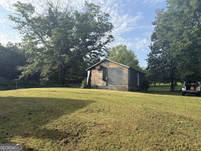 7779 Mill St SW, Cave Spring, GA 30124 - view of grassy yard featuring mail area