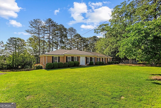 315 Burke Cir, Mcdonough, GA 30253 - single story home featuring a front lawn