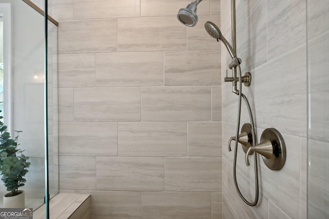 247 Widener Way, Peachtree City, GA 30269 - bathroom with tiled shower