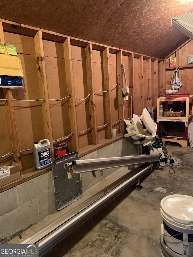 2242 Oakgrove Cir, Valdosta, GA 31602 - interior space