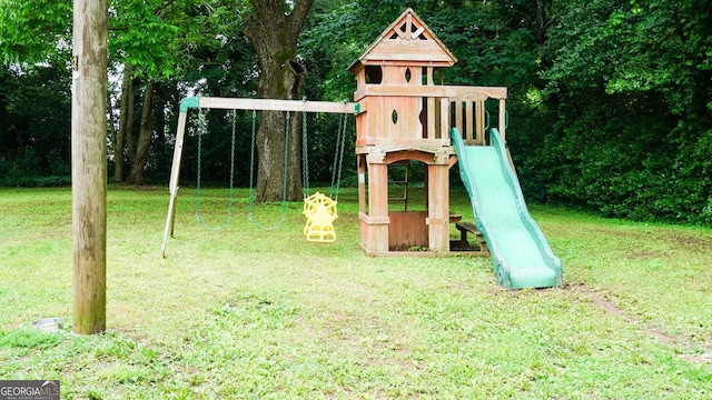 16156 Barnesville St, Zebulon, GA 30295 - view of play area with a yard