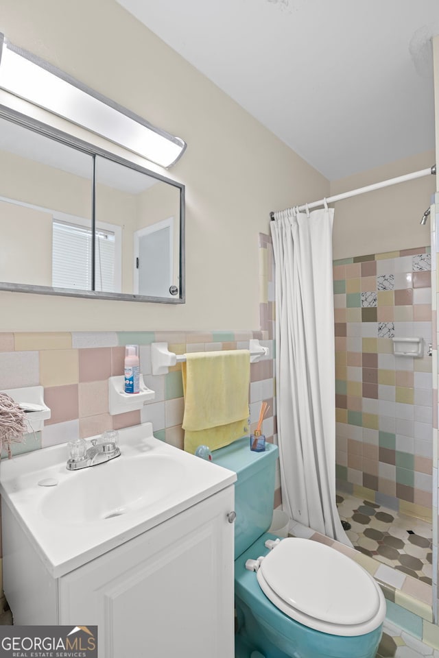 24 Brookside Dr, Newnan, GA 30263 - full bath featuring tile walls, vanity, a stall shower, and toilet