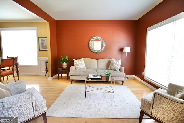 318 Ivy Manor Dr, Marietta, GA 30064 - living area with wood finished floors and baseboards