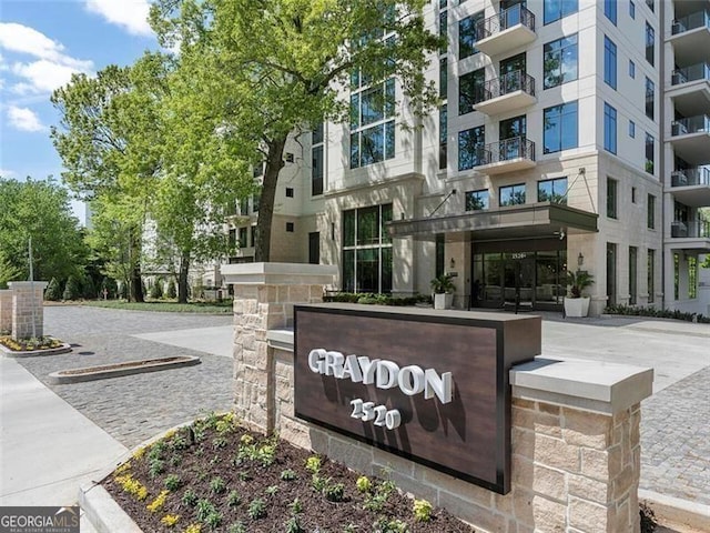 2520 Peachtree Rd Unit 403, Atlanta, GA 30305 - view of community / neighborhood sign