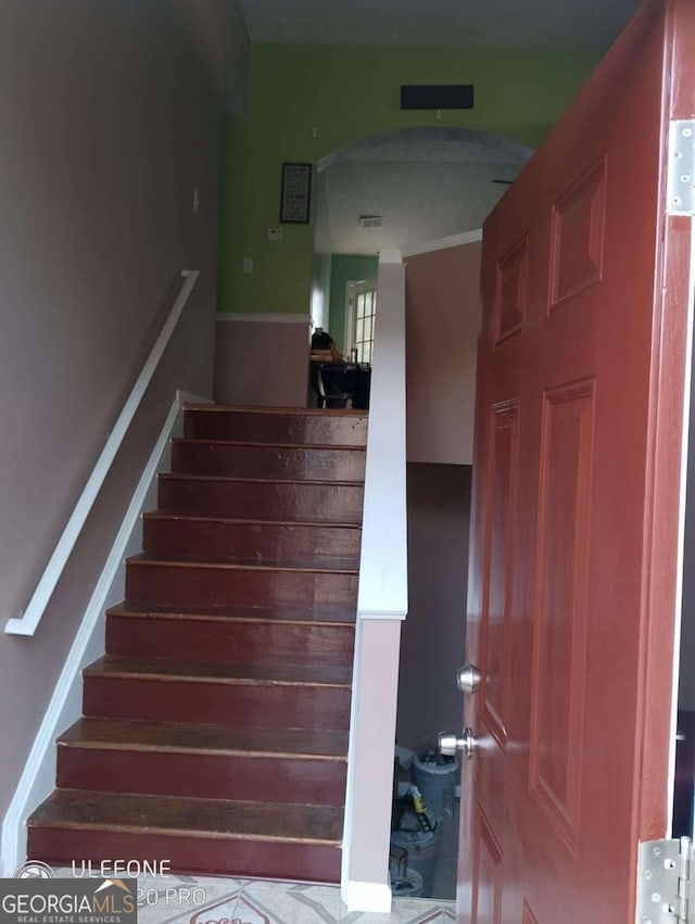 2918 Egret Ln, Austell, GA 30106 - view of staircase