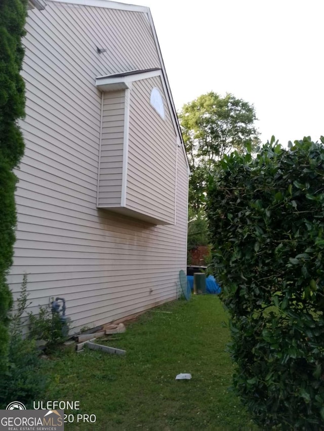 2918 Egret Ln, Austell, GA 30106 - view of property exterior featuring a lawn
