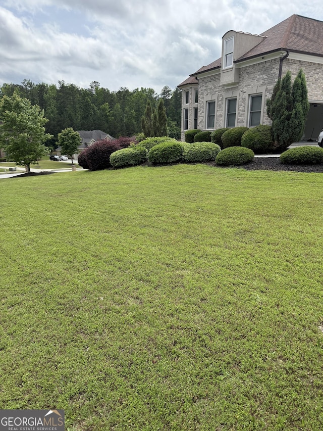 2360 Barrington Trace Cir SW, South Fulton, GA 30331 - view of grassy yard