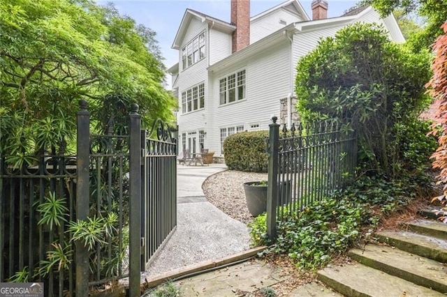 4356 N Buckhead Dr NE, Atlanta, GA 30342 - view of gate