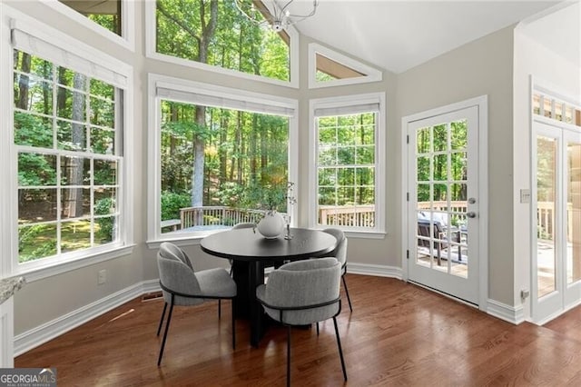 3600 Goldenrod Dr, Alpharetta, GA 30005 - sunroom featuring lofted ceiling