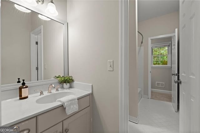 3600 Goldenrod Dr, Alpharetta, GA 30005 - full bath with vanity and  shower combination