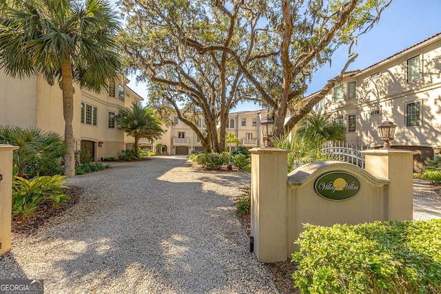3100 Prince Ln, Saint Simons, GA 31522 - surrounding community featuring a residential view