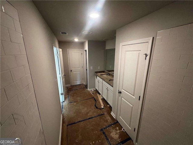 192 Paces Lakes Pt, Dallas, GA 30157 - bathroom featuring vanity