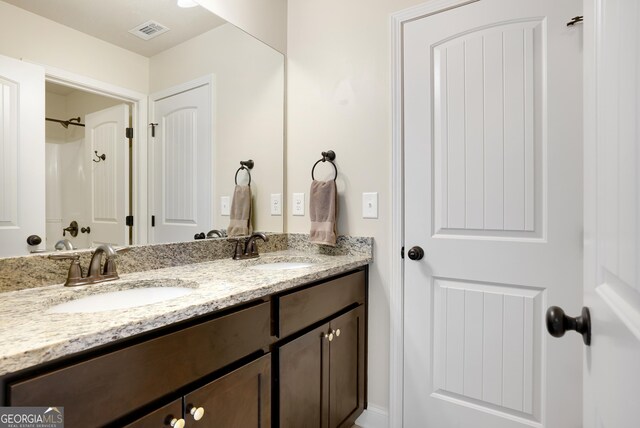 372 Abbington Way, Clarkesville, GA 30523 - bathroom with double vanity