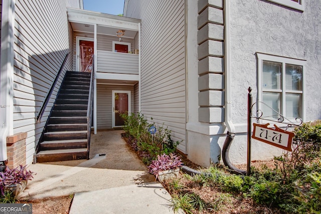 72 Sutton Pl, Avondale Estates, GA 30002 - property entrance featuring stucco siding