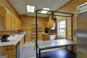 360 Jd Walton Rd, Newnan, GA 30263