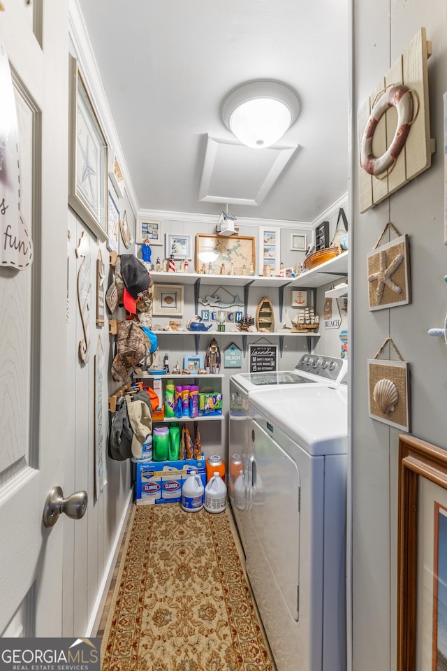 301 Jackson St, Lafayette, GA 30728 - laundry room featuring independent washer and dryer and crown molding