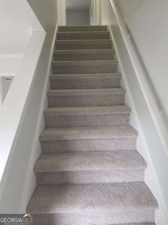 3530 Hopkins Ct, Powder Springs, GA 30127 - view of staircase