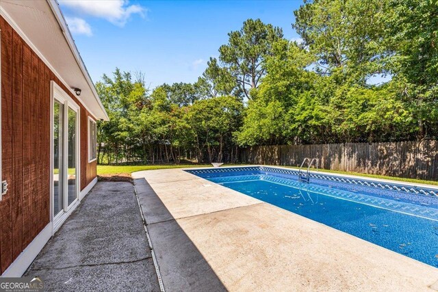 214 Markwood Dr, Warner Robins, GA 31093