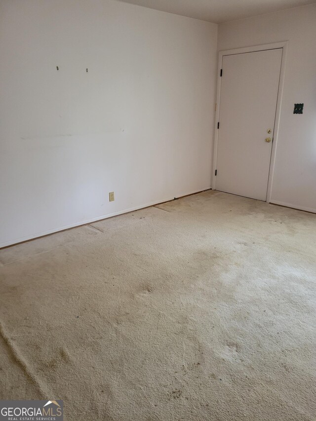 2137 Plantation Ln, Chamblee, GA 30341 - spare room featuring carpet
