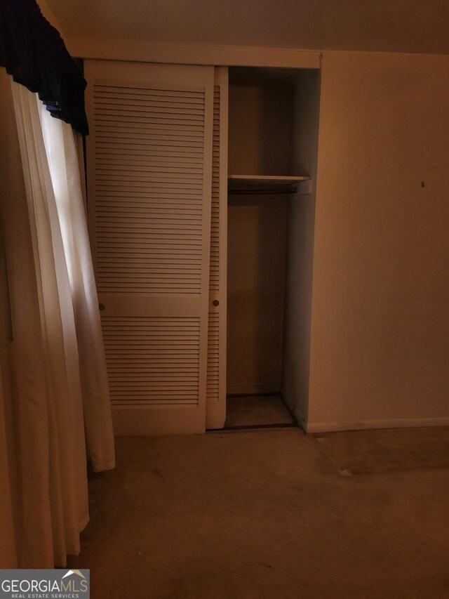 2137 Plantation Ln, Chamblee, GA 30341 - view of closet
