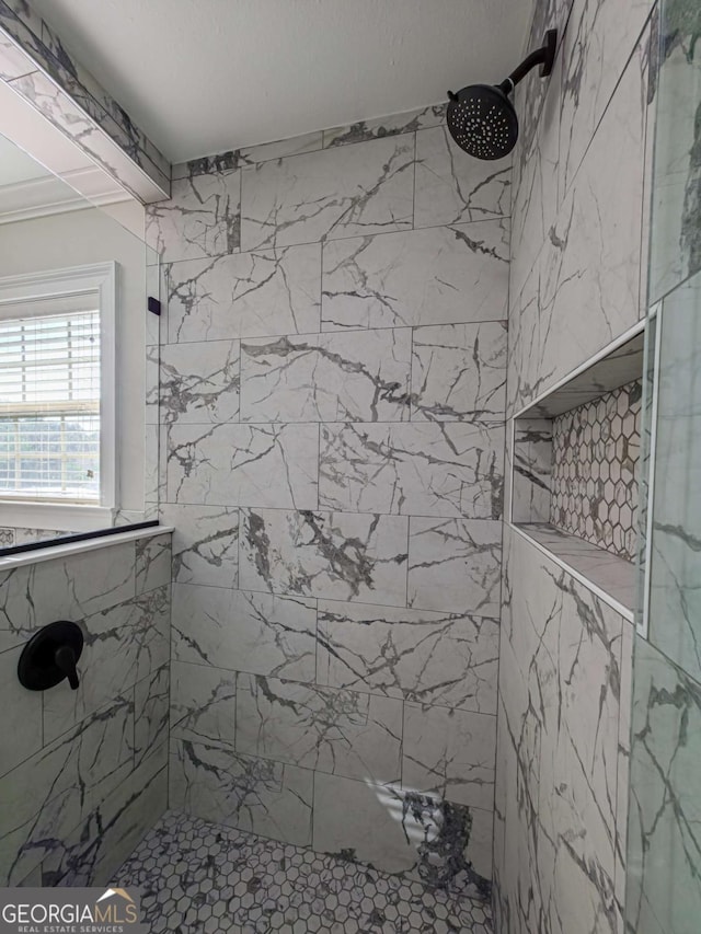 34 Alan Ln Unit 7, Tifton, GA 31793 - full bathroom featuring a tile shower