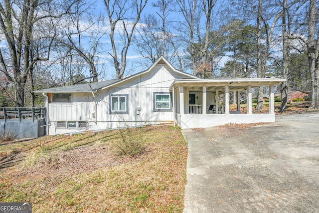 2826 Ben Hill Rd, East Point, GA 30344 - view of front of house with a porch and board and batten siding