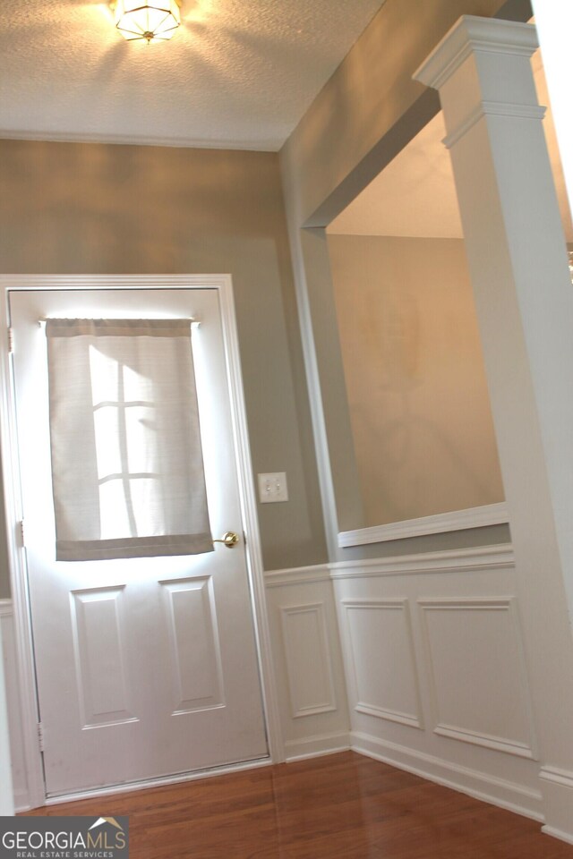 175 Camry Ln, Grayson, GA 30017 - laundry area featuring attic access, hookup for a washing machine, baseboards, and a textured ceiling